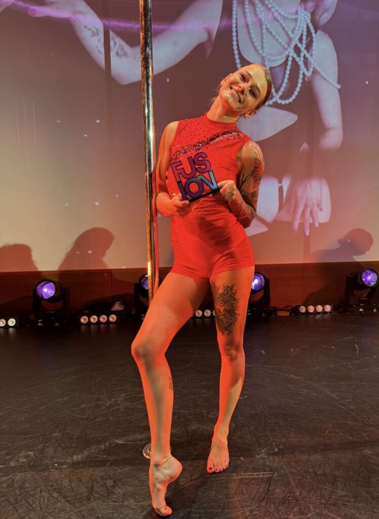 układ pole dance